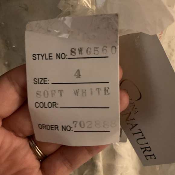 Strapless Mermaid Bridal Gown size 4 soft white - Picture 3 of 11